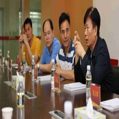 省農(nóng)業(yè)廳副廳長朱清敏、東方市副市長符高波率隊到羅牛山產(chǎn)業(yè)園 調(diào)研